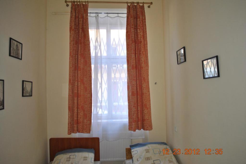 Hostel Comfort Λβιβ Δωμάτιο φωτογραφία