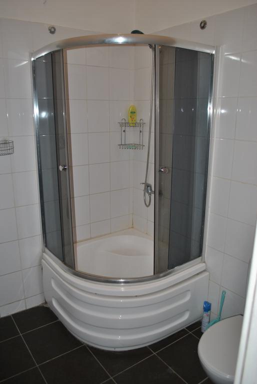 Hostel Comfort Λβιβ Εξωτερικό φωτογραφία